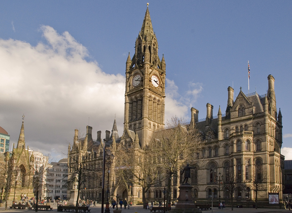 799px-manchester_town_hall1